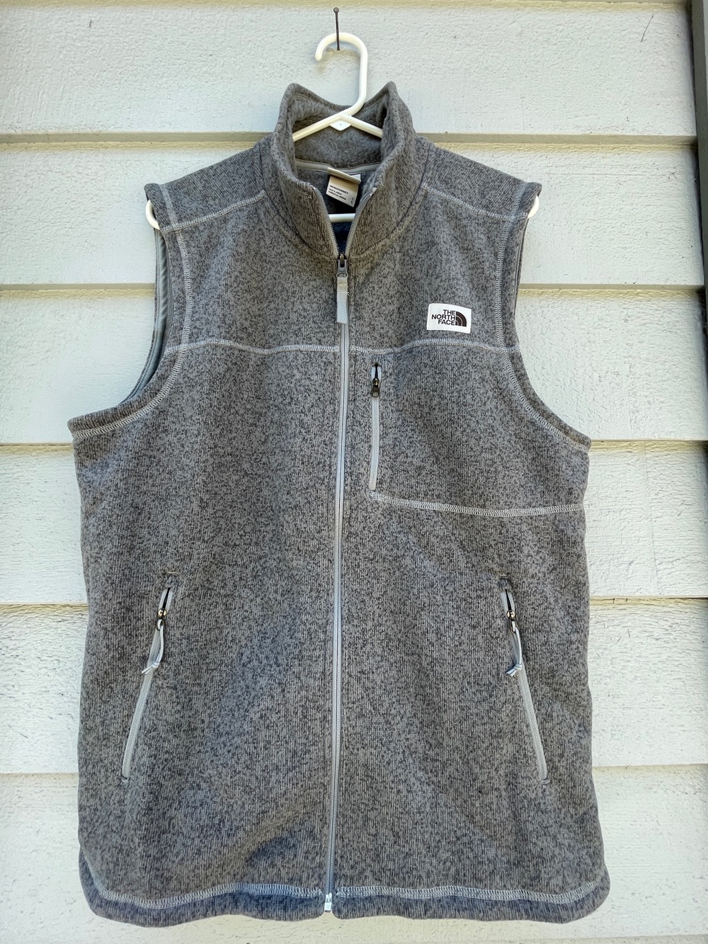 The North Face Fleece Vest, Men’s Size Large, Heather Gray